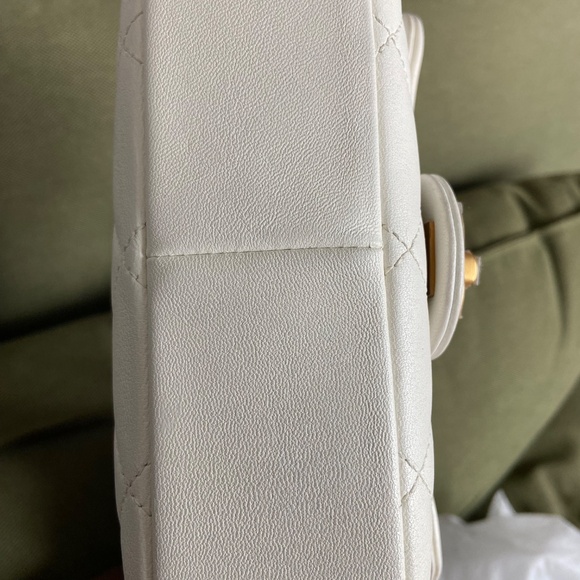 Chanel in the loop - Picture 14 of 15